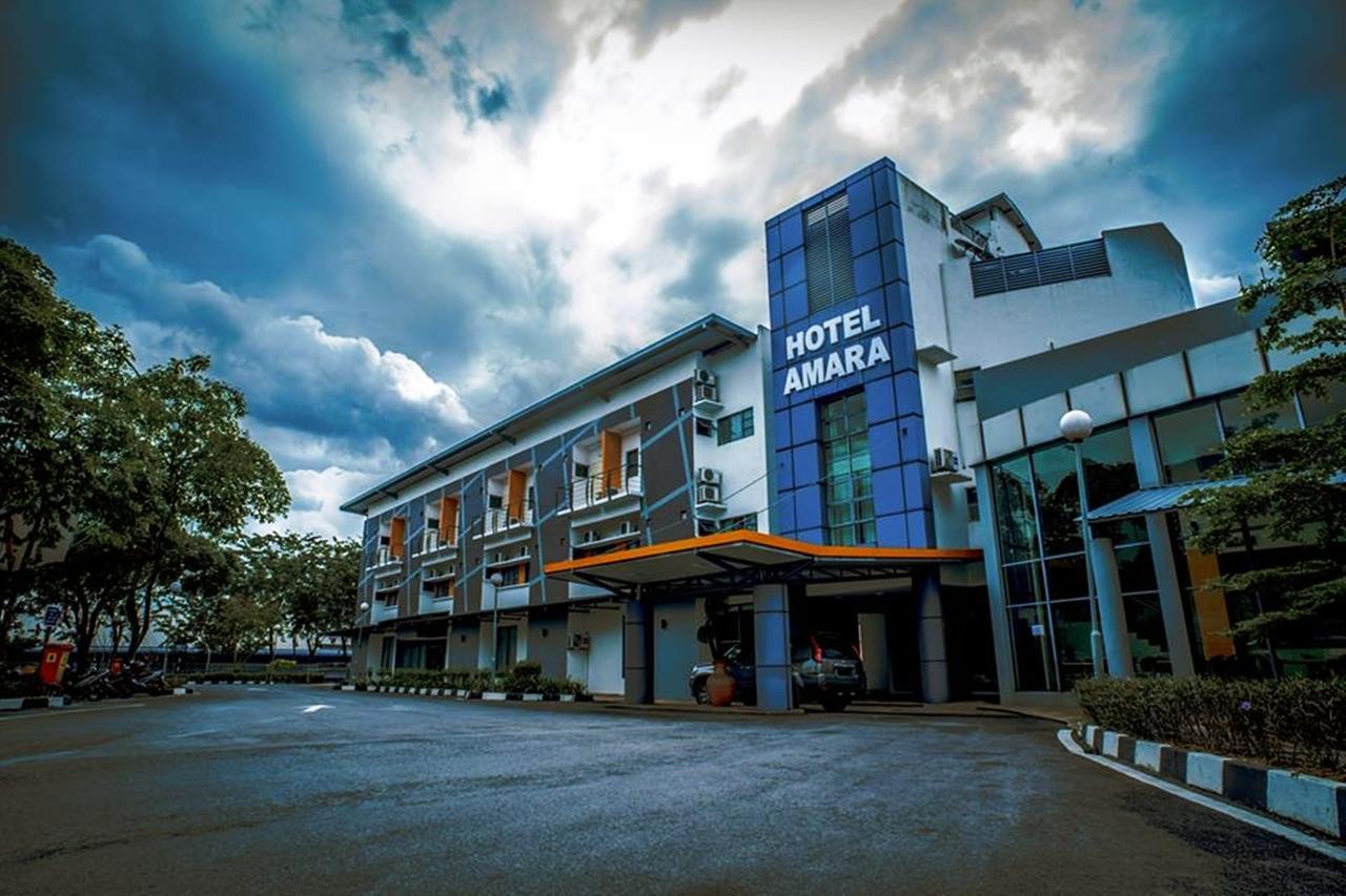 Hotel Amara Subang Jaya Exterior photo